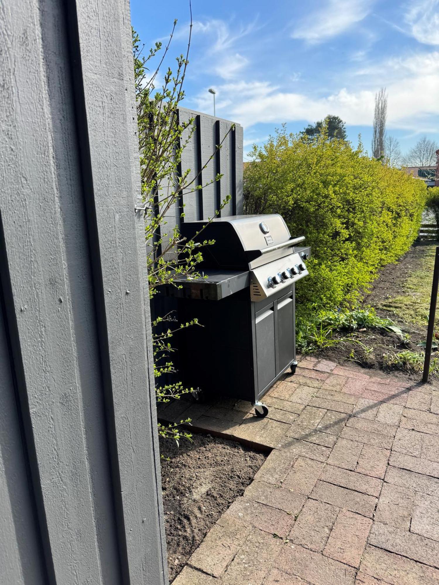 Boende Med Naerhet Till Golfbanan I Åhus Exteriör bild